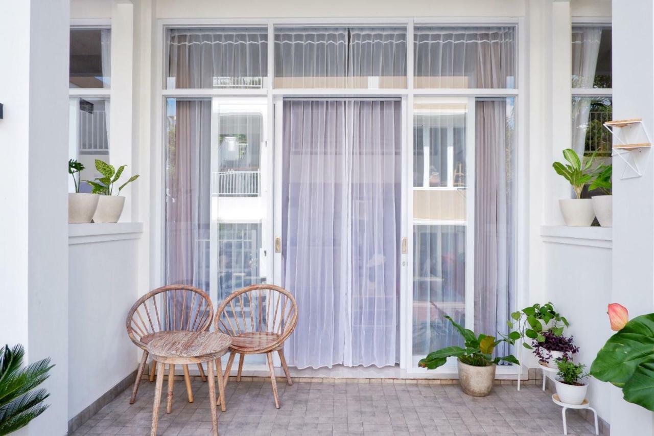 Hotel The Sloth Bali Canggu Zewnętrze zdjęcie