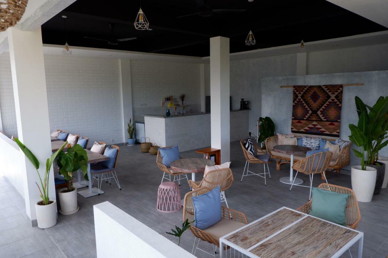 Hotel The Sloth Bali Canggu Zewnętrze zdjęcie
